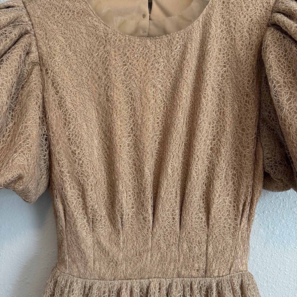 NWT Klesis Open Back Pearl‎ Midi Dress Puffed Sleeve Textured Tan Neutral Small - Picture 7 of 12